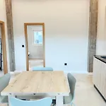 Апартаменти Avenida Areas Саншеншо